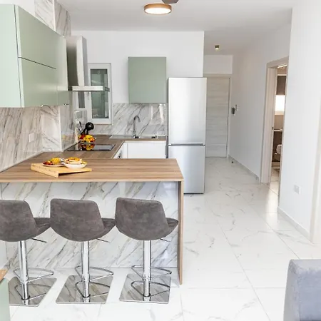 Kensington * St. Paul's Bay